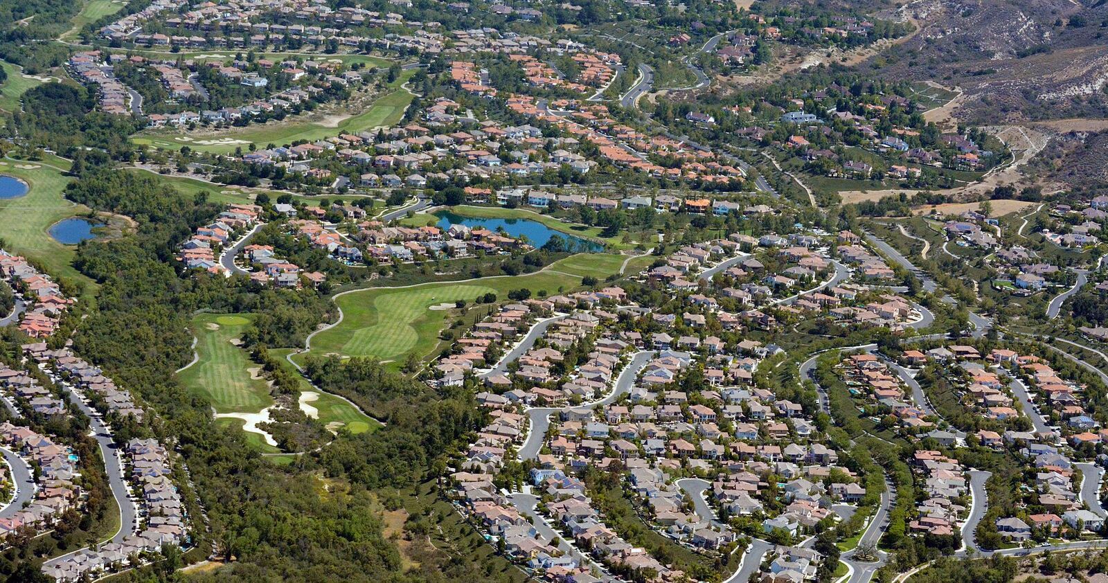 Ladera Ranch 社区航拍资料图（Wikimedia Commons）