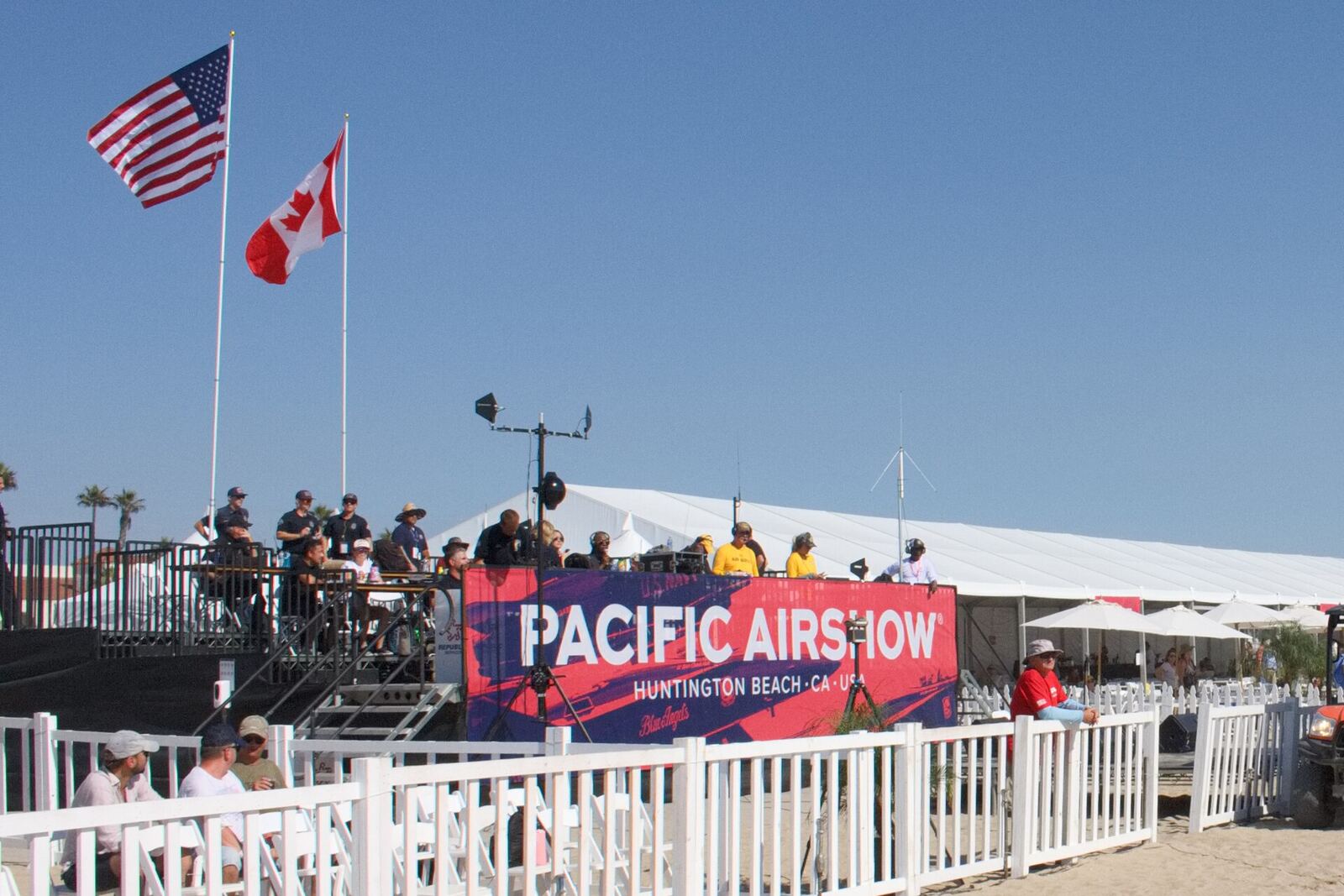 Huntington Beach Pacific Airshow 会场资料图（Wikimedia Commons）