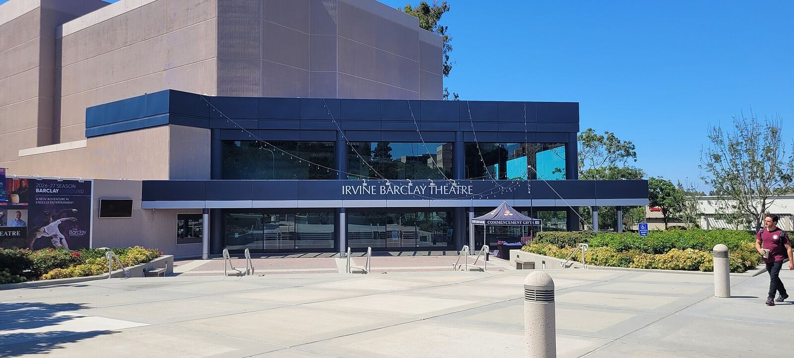 尔湾 Irvine Barclay Theatre 资料图（Wikimedia Commons）