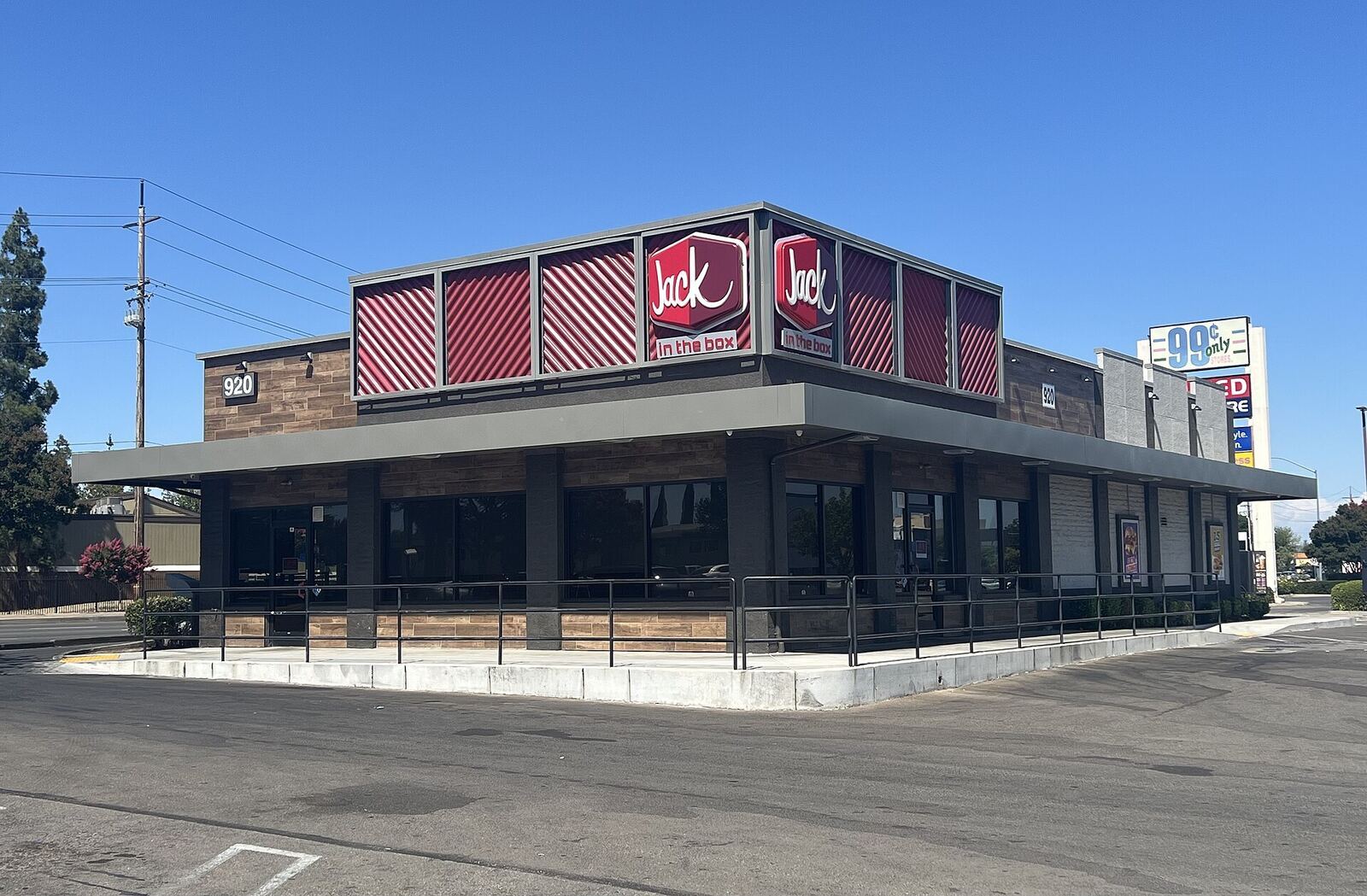 Jack in the Box 门店外观资料图（Wikimedia Commons）